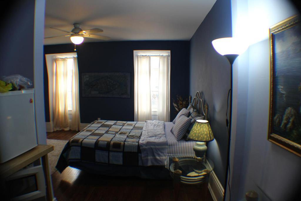 Comfy Guesthouse & Suite Toronto Exterior photo